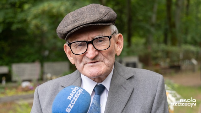 Fot. Robert Stachnik [Radio Szczecin] Żołnierz AK por. Kazimierz Miłaszewicz spoczął na Cmentarzu Centralnym [WIDEO, ZDJĘCIA]
