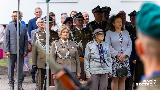 Fot. Robert Stachnik [Radio Szczecin] Uroczysty capstrzyk z okazji święta 12. Szczecińskiej Dywizji Zmechanizowanej [ZDJĘCIA]