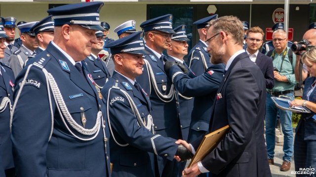 Fot. Maciej Papke [Radio Szczecin] Nowa komenda policji w Pyrzycach już otwarta [WIDEO, ZDJĘCIA]