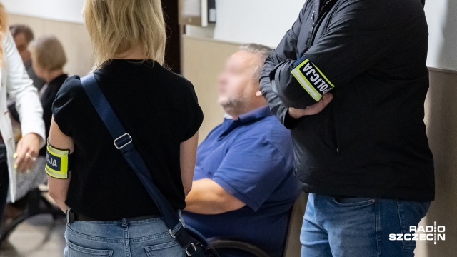 Fot. Robert Stachnik [Radio Szczecin] Sąd nie zgodził się na areszt dla szczecińskiego adwokata Przemysława W. [WIDEO, ZDJĘCIA]