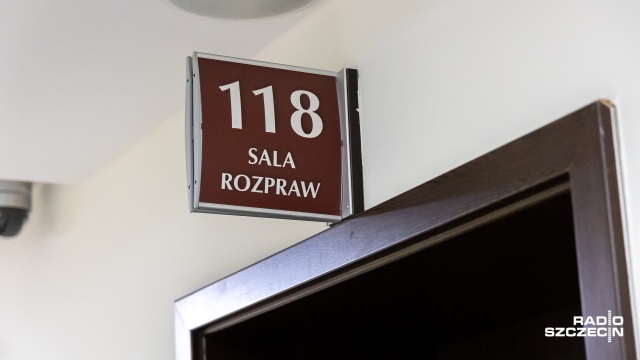 Fot. Robert Stachnik [Radio Szczecin] Sąd nie zgodził się na areszt dla szczecińskiego adwokata Przemysława W. [WIDEO, ZDJĘCIA]
