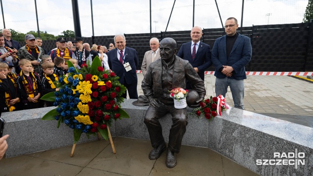 Fot. Robert Stachnik [Radio Szczecin] Pomnik Floriana Krygiera odsłonięty [WIDEO, ZDJĘCIA]