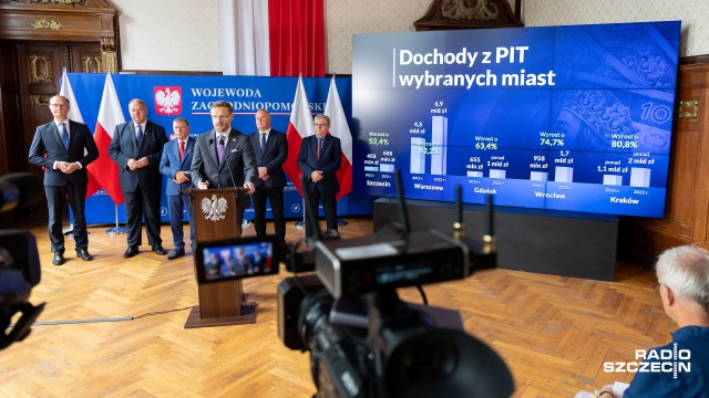 Fot. Robert Stachnik [Radio Szczecin] Ponad pół miliarda złotych subwencji dla samorządów w regionie [WIDEO, ZDJĘCIA]