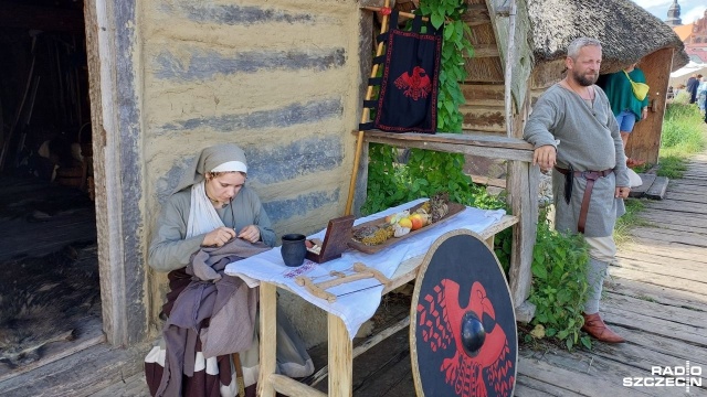 Fot. Joanna Maraszek [Radio Szczecin] Festiwal Słowian i Wikingów. Pasjonaci z całego świata w Wolinie [WIDEO, ZDJĘCIA]