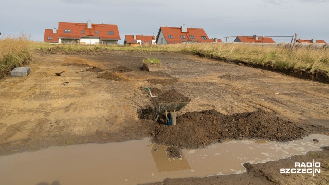 Fot. Robert Stachnik [Radio Szczecin] Odkrycie archeologiczne w Smolęcinie [WIDEO, ZDJĘCIA]