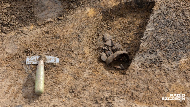 Fot. Robert Stachnik [Radio Szczecin] Odkrycie archeologiczne w Smolęcinie [WIDEO, ZDJĘCIA]