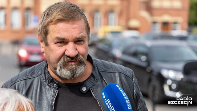 Fot. Robert Stachnik [Radio Szczecin] Jaki jest stan alejek na Cmentarzu Centralnym? [WIDEO, ZDJĘCIA]