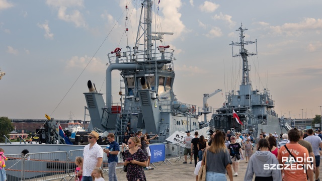 Fot. Robert Stachnik [Radio Szczecin] Jachty i żaglowce znów zawitały do Szczecina. Żagle 2023 rozpoczęte [ZDJĘCIA]