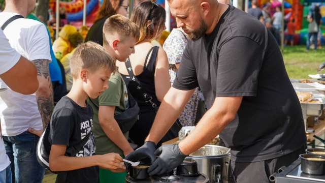 Fot. Marcin Kokolus [Radio Szczecin] Kolejna ulica w Gryficach po remoncie [ZDJĘCIA]