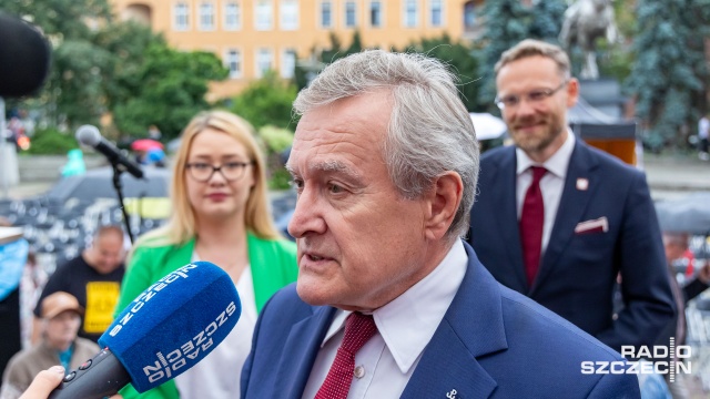 Minister kultury Piotr Gliński. Fot. Robert Stachnik [Radio Szczecin] W Szczecinie rozbrzmiewały pieśni patriotyczne [WIDEO, ZDJĘCIA]