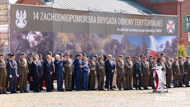 Fot. Robert Stachnik [Radio Szczecin] Nowi Terytorialsi złożyli przysięgę w Niechorzu [WIDEO, ZDJĘCIA]
