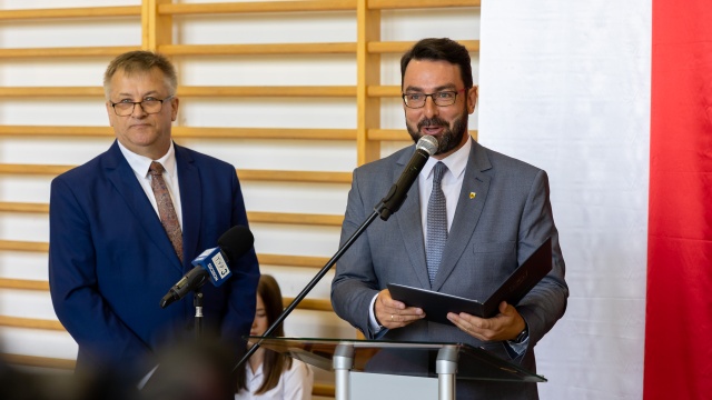 Fot. Robert Stachnik [Radio Szczecin] Pierwszy dzwonek. Wojewódzka inauguracja [WIDEO, ZDJĘCIA]