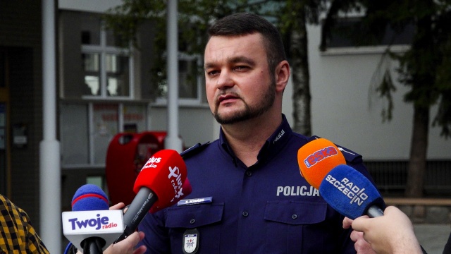 Fot. Wojciech Ochrymiuk [Radio Szczecin] Bezpieczna droga do szkoły. Policja startuje z akcjami [WIDEO, ZDJĘCIA]