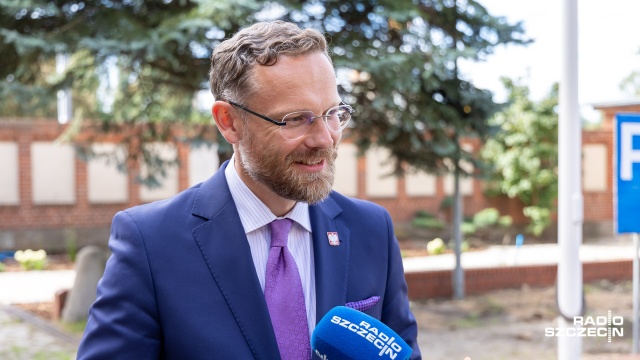 Fot. Robert Stachnik [Radio Szczecin] Wojewoda odpowiada na protest mieszkańców ul. Szymanowskiego [WIDEO, ZDJĘCIA]