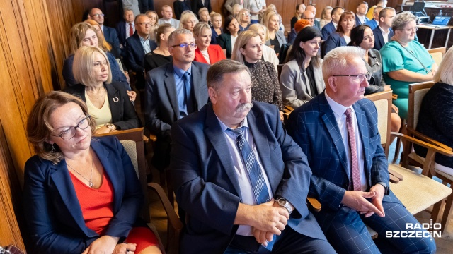 Fot. Robert Stachnik [Radio Szczecin] Dodatkowe środki na program "Posiłek w szkole i w domu" [ZDJĘCIA]