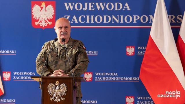 Fot. Robert Stachnik [Radio Szczecin] Klasy mundurowe rozpoczęły rok szkolny [WIDEO, ZDJĘCIA]