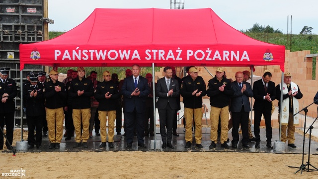 Fot. Marcin Kokolus [Radio Szczecin] Międzyzdroje. Kamień węgielny pod budowę jednostki ratowniczo-gaśniczej [WIDEO, ZDJĘCIA]