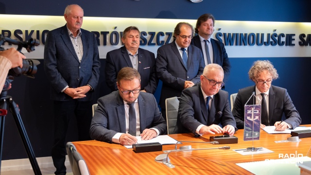 Fot. Robert Stachnik [Radio Szczecin] W Świnoujściu powstanie nowoczesny agroterminal [WIDEO, ZDJĘCIA]
