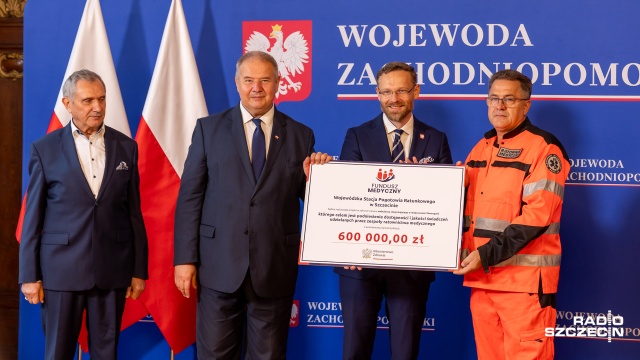 Fot. Robert Stachnik [Radio Szczecin] Stacje pogotowia w regionie otrzymały fundusze na zakup karetek [ZDJĘCIA]