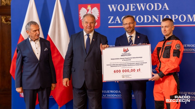 Fot. Robert Stachnik [Radio Szczecin] Stacje pogotowia w regionie otrzymały fundusze na zakup karetek [ZDJĘCIA]