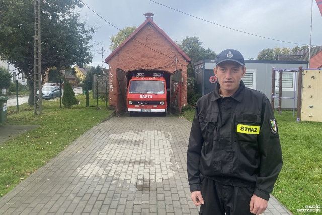 Fot. Marcin Kokolus [Radio Szczecin] "Pójdźcie na wybory, bo nie ugasimy wam obory!" - strażacy walczą o remont remizy [WIDEO, ZDJĘCIA]