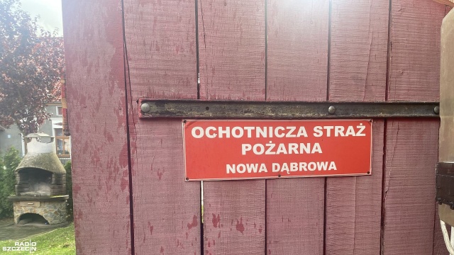 Fot. Marcin Kokolus [Radio Szczecin] "Pójdźcie na wybory, bo nie ugasimy wam obory!" - strażacy walczą o remont remizy [WIDEO, ZDJĘCIA]