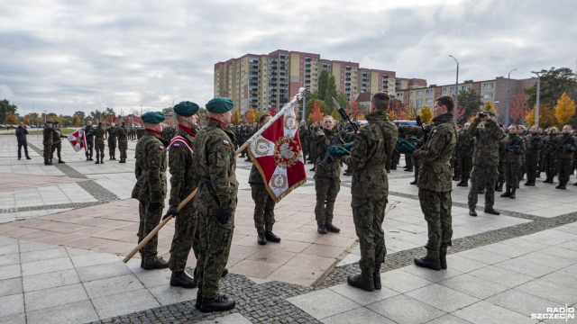Fot. Maciej Papke [Radio Szczecin] "To wyraz waszego patriotyzmu i gotowości służenia ojczyźnie" [WIDEO, ZDJĘCIA]
