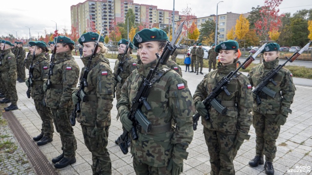 Fot. Maciej Papke [Radio Szczecin] "To wyraz waszego patriotyzmu i gotowości służenia ojczyźnie" [WIDEO, ZDJĘCIA]