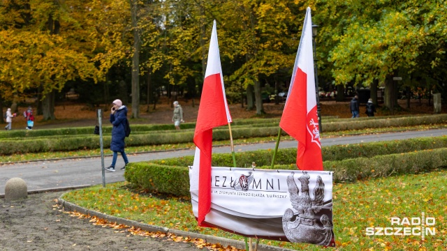 Fot. Robert Stachnik [Radio Szczecin] Zapal znicz, ale i pomóż potrzebującym [ZDJĘCIA]