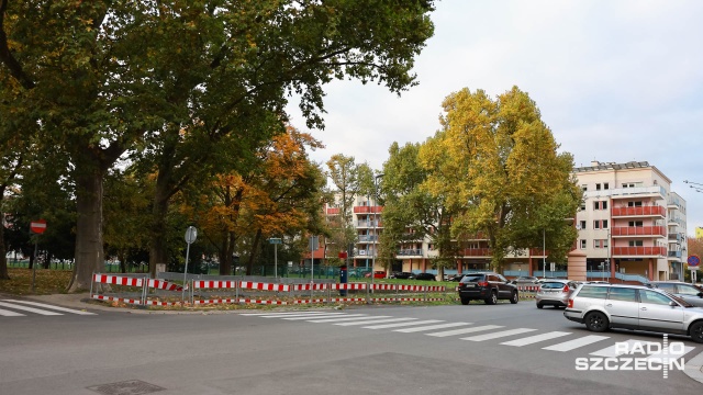 Fot. Robert Stachnik [Radio Szczecin] Plac Batorego do remontu [ZDJĘCIA]