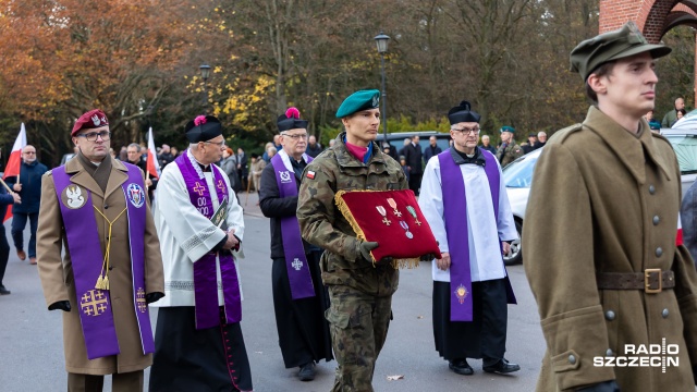 Fot. Robert Stachnik [Radio Szczecin] Ostatnie pożegnanie żołnierza AK, kapitana Bronisława Pakuły [ZDJĘCIA]