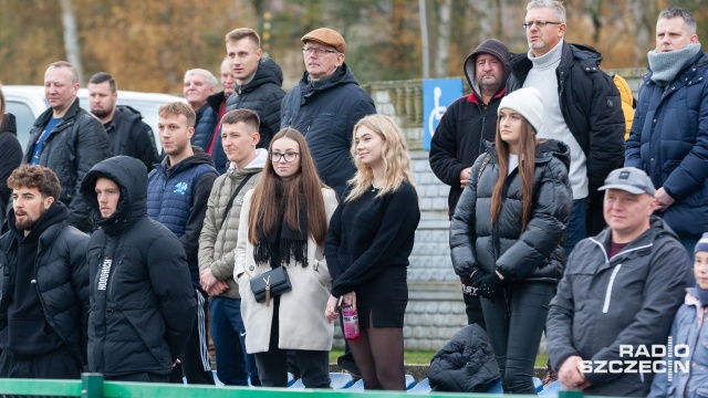 Fot. Robert Stachnik [Radio Szczecin] Trzecia liga. Derby dla piłkarzy Świtu [ZDJĘCIA]