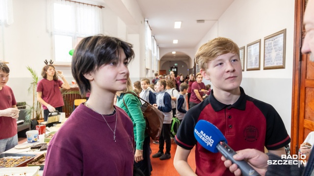 Fot. Robert Stachnik [Radio Szczecin] Uczniowie XIII LO zbierają pieniądze na hospicjum dla dzieci w Wilnie [AKTUALIZACJA, WIDEO, ZDJĘCIA]