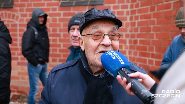 Fot. Robert Stachnik [Radio Szczecin] Spotkanie wigilijne dla potrzebujących przy szczecińskiej Archikatedrze [WIDEO, ZDJĘCIA]