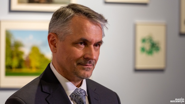 Negatywna odpowiedź Berlina na notę dyplomatyczną polskiego rządu w sprawie reparacji wojennych budzi rozczarowanie - powiedział ambasador RP w Niemczech, Dariusz Pawłoś.