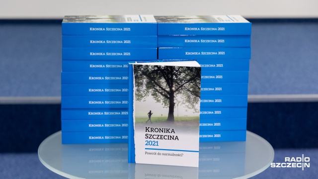 Kolejny numer Kroniki Szczecina opisującej rok 2021 - gotowy. W tomie znalazły się artykuły relacjonujące powrót do normalności po epidemii koronawirusa.