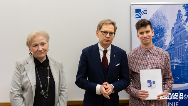 Ukrainiec wygrał konkurs wiedzy historycznej o Polsce. 18-letni Pavlo Kostiuk na co dzień uczy się w I LO w Białym Borze. Do Polski przyjechał sam w momencie, gdy na Ukrainie wybuchła wojna.