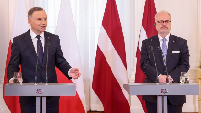 Panel dyskusyjny poświęcony bezpieczeństwu zakończył oficjalną wizytę prezydenta Andrzeja Dudy w Republice Łotwy.