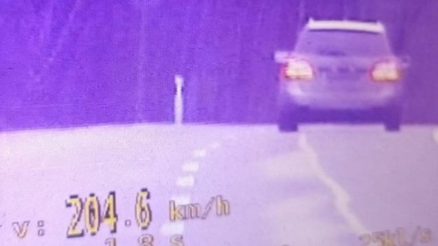 Na ograniczeniu do 90 kmh jechał prawie 200 kmh.