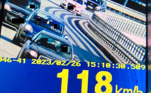 Siedemnaście razy zdawał egzamin na prawo jazdy - a zaraz potem mu je zabrano.