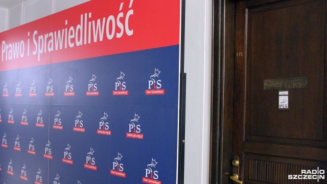 Rzecznik Prawa i Sprawiedliwości Rafał Bochenek powiedział, że prezentowane w mediach ramy programowe Platformy Obywatelskiej zakładają wprowadzenie licznych ograniczeń dla obywateli.