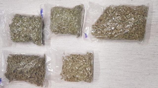 Dziewięć kilogramów narkotyków miał w domu mieszkaniec powiatu sławieńskiego.