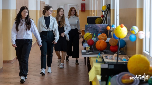 Wyłonili zwycięzców i podsumowali rok Kopernika w jednej ze szczecińskich szkół.