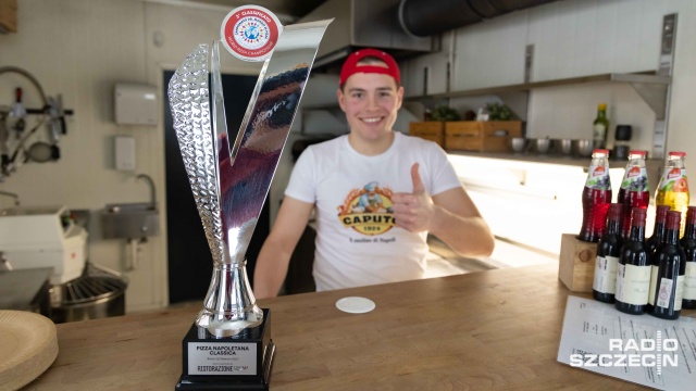 Pizzaiolo - czyli piekarz w pizzerii - Melio Kosti ze szczecińskiej pizzerii MonoPoli, był częścią reprezentacji Polski na Mistrzostwach Świata Pizzy. Zajął trzecie miejsce za swoją pizzę.