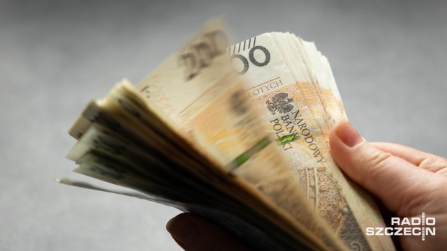 Ceny towarów i usług konsumpcyjnych wzrosły w lutym o 18,4 procent, licząc rok do roku. To najwyższy odczyt od grudnia 1996 roku.