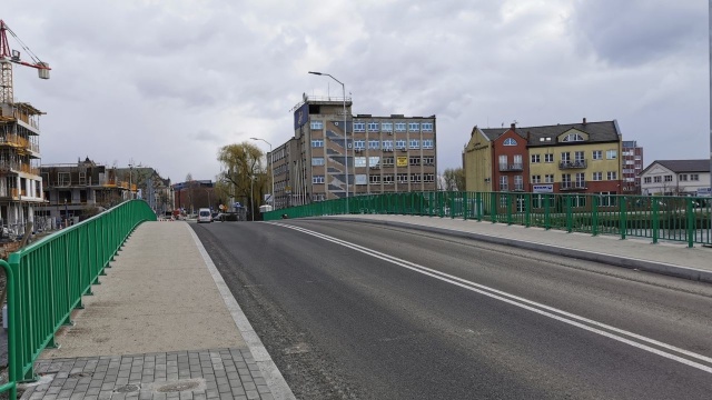 Prace na ulicy Heyki w Szczecinie zakończone. Można już przejeżdżać mostem nad Kanałem Zielonym. Ruch odbywa się bez utrudnień.