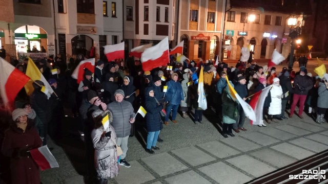 Pod takim hasłem w niedzielny wieczór w Kołobrzegu zorganizowano zgromadzenie papieskie.