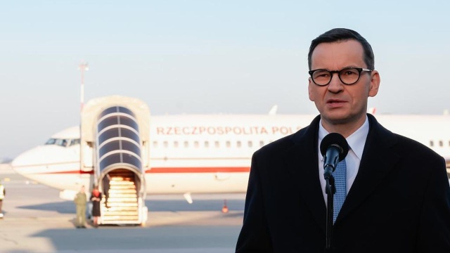 Relacja polsko-amerykańskie nigdy nie były tak dobre i tak mocne - powiedział przed wylotem do Waszyngtonu premier Mateusz Morawiecki.