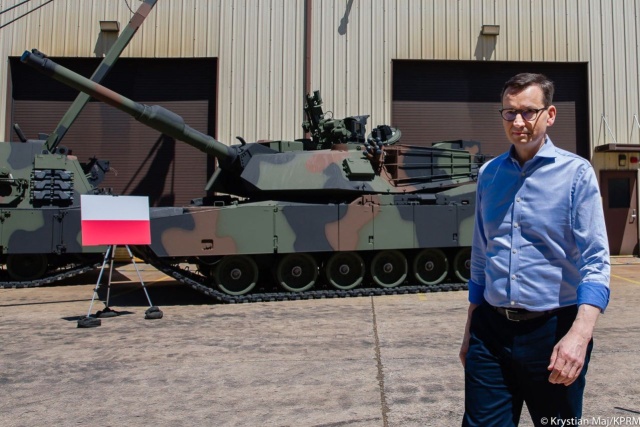 Polska nie poprzestaje jedynie na kupowaniu czołgów Abrams.