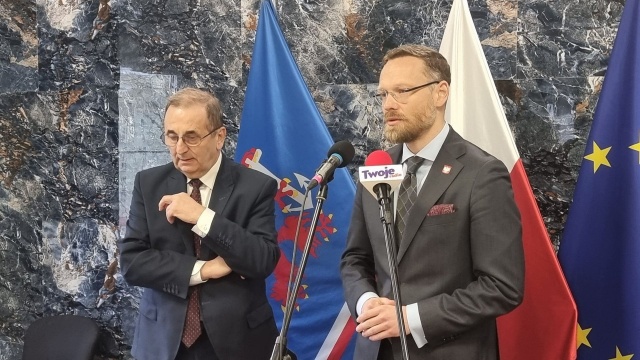 Nowoczesny i specjalistyczny sprzęt trafił do świnoujskiego szpitala dzięki rządowym środkom. Łącznie miejska lecznica zyskała aparaturę na kwotę 655 tys. zł.